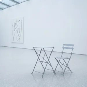 Folding Round Table
