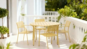 round outdoor dining table