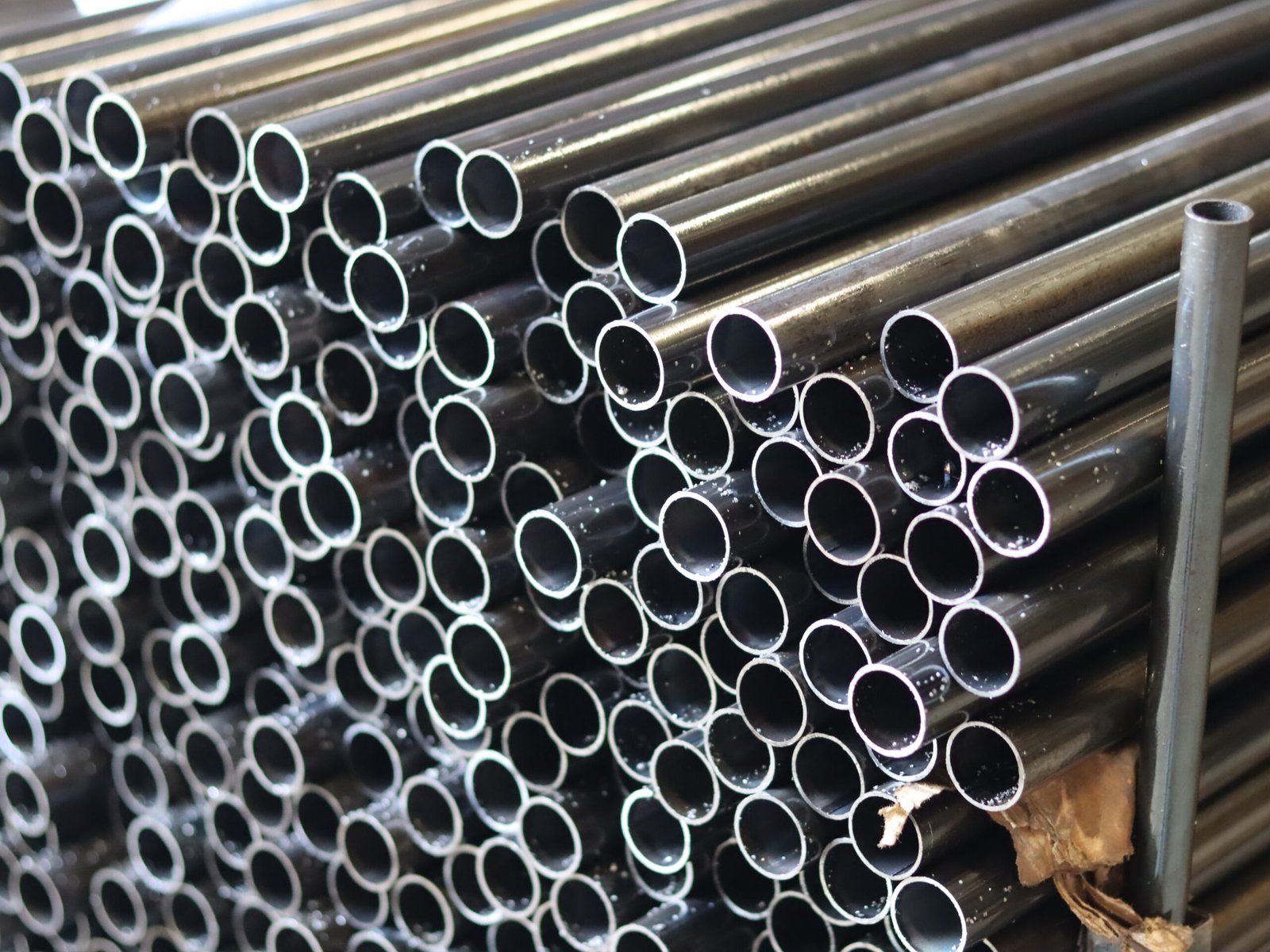 Steel tubes prepared for outdoor furniture frame production